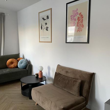 Apartament Na Letniej Z Duzym Tarasem Z Widokiem Na Gory Kłodzko Exteriör bild