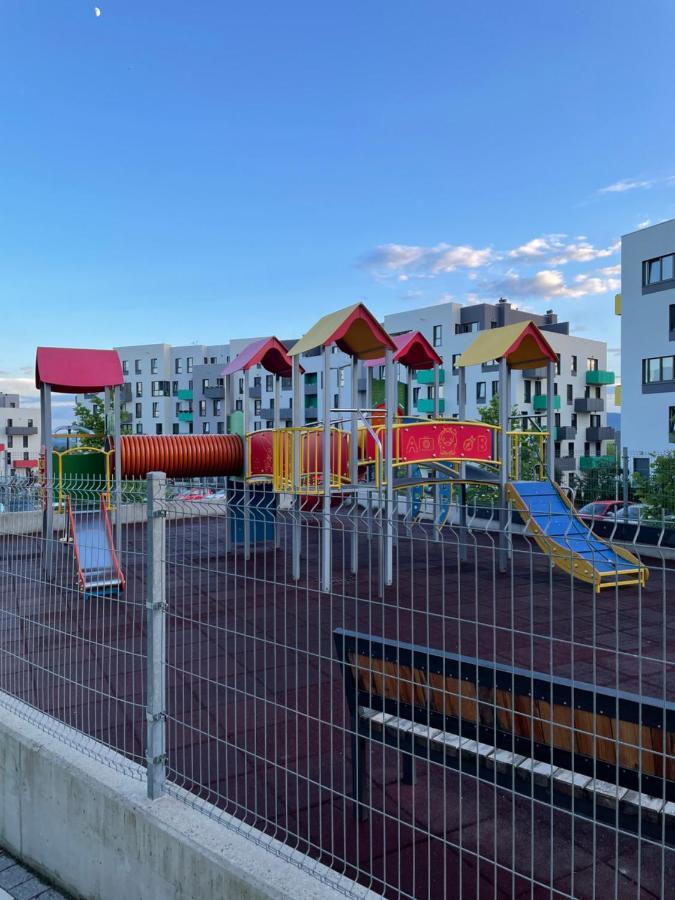 Apartament Na Letniej Z Duzym Tarasem Z Widokiem Na Gory Kłodzko Exteriör bild